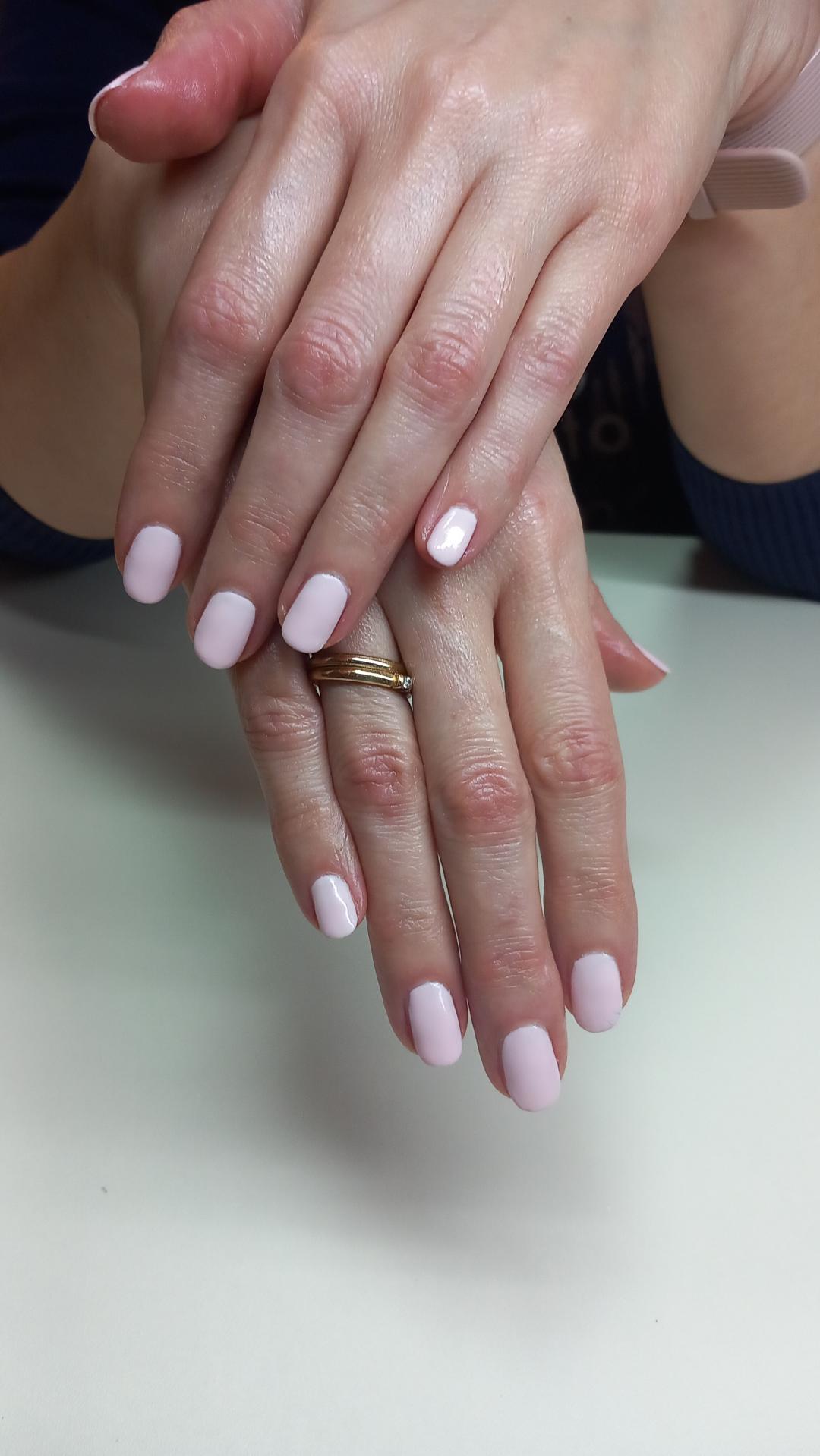 Manikir + gel lak Rubber baza Tpo&Hema free - Eleonora, Beograd Gel lak Nokti Gel lak, Beograd, Novi Beograd blokovi, Belville, Savski kej