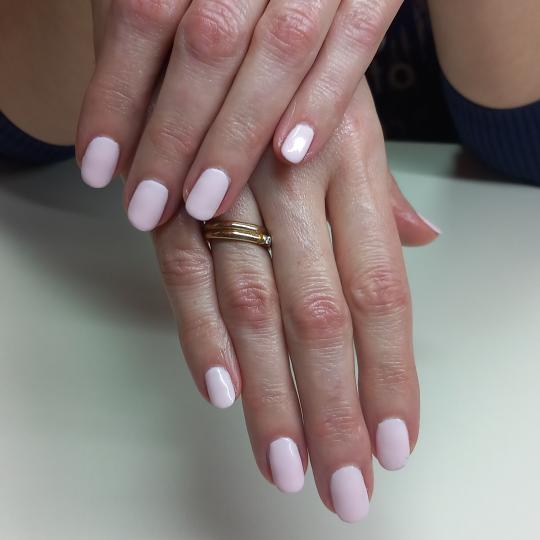 Eleonora #beograd Gel lak Manikir + gel lak Rubber baza Tpo&Hema free