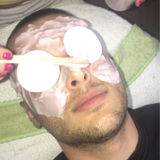Estetic star by Maya #beograd Tretman lica maska pravljena u sejku, proizvod ella bache Higijenski t