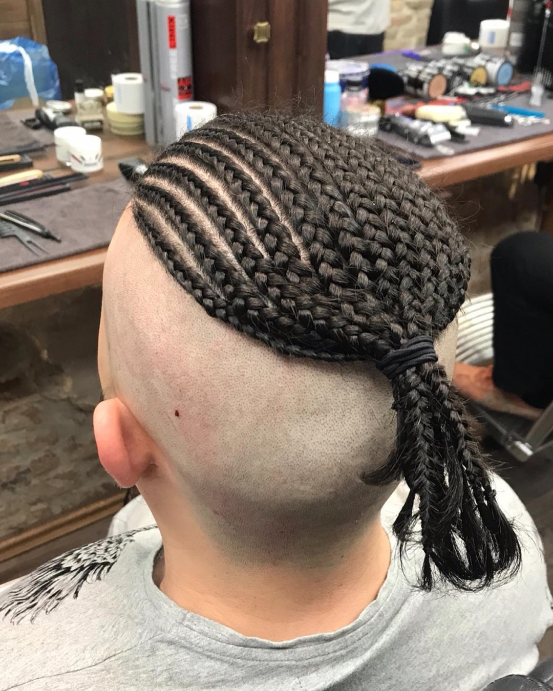 OldBoy Barbershop #beograd Pranje kose Pranje kose + nameštanje frizure