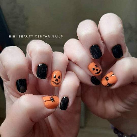 Bibi beauty centar #beograd Gel lak Gel lak - ruke Helloween nails by BiBi