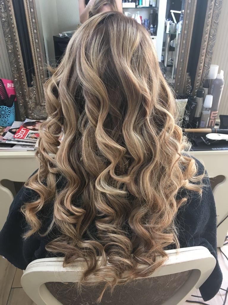 Bibi beauty centar #beograd Farbanje kose Farbanje cele dužine - izlazak iz crne boje