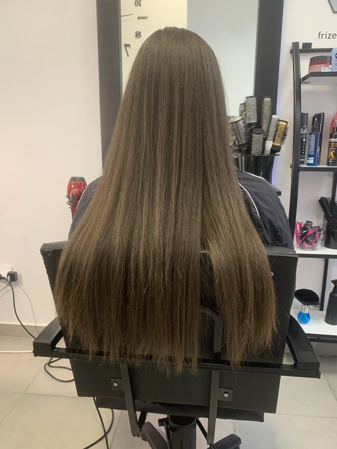 Infinity Hair #novisad Feniranje i stilizovanje Feniranje na ravno - ekstra duga kosa (preko lopatica)
