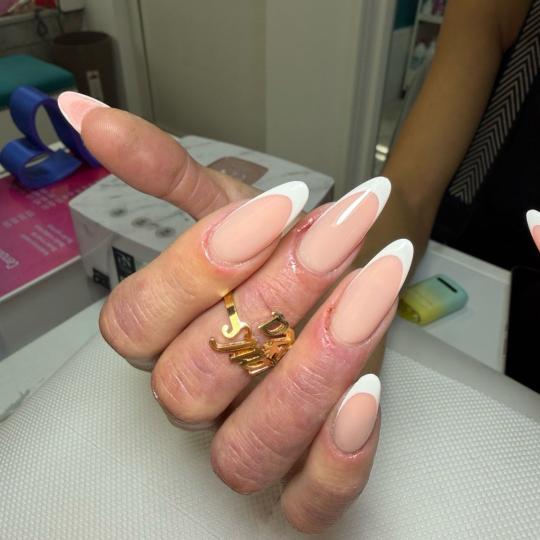 Sneža Nails usluga