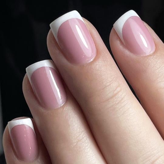 Nails Studio #beograd Korekcija noktiju Korekcija noktiju gelom