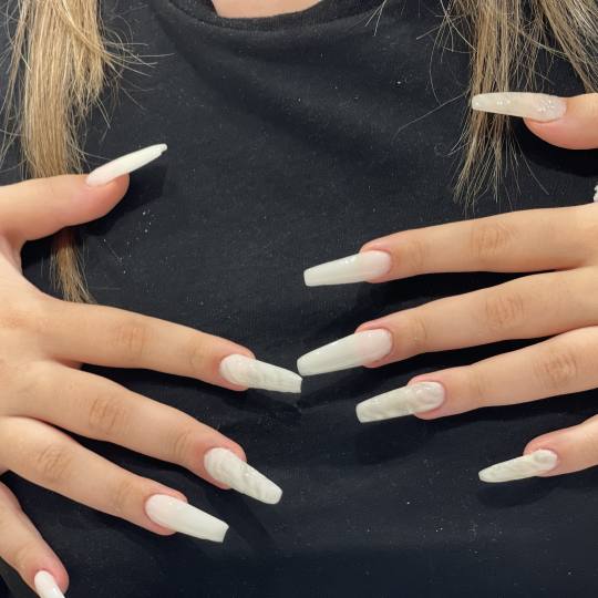 Angelique beauty center #beograd Izlivanje noktiju Izlivanje noktiju - XL dužina Izlivanje, korekci