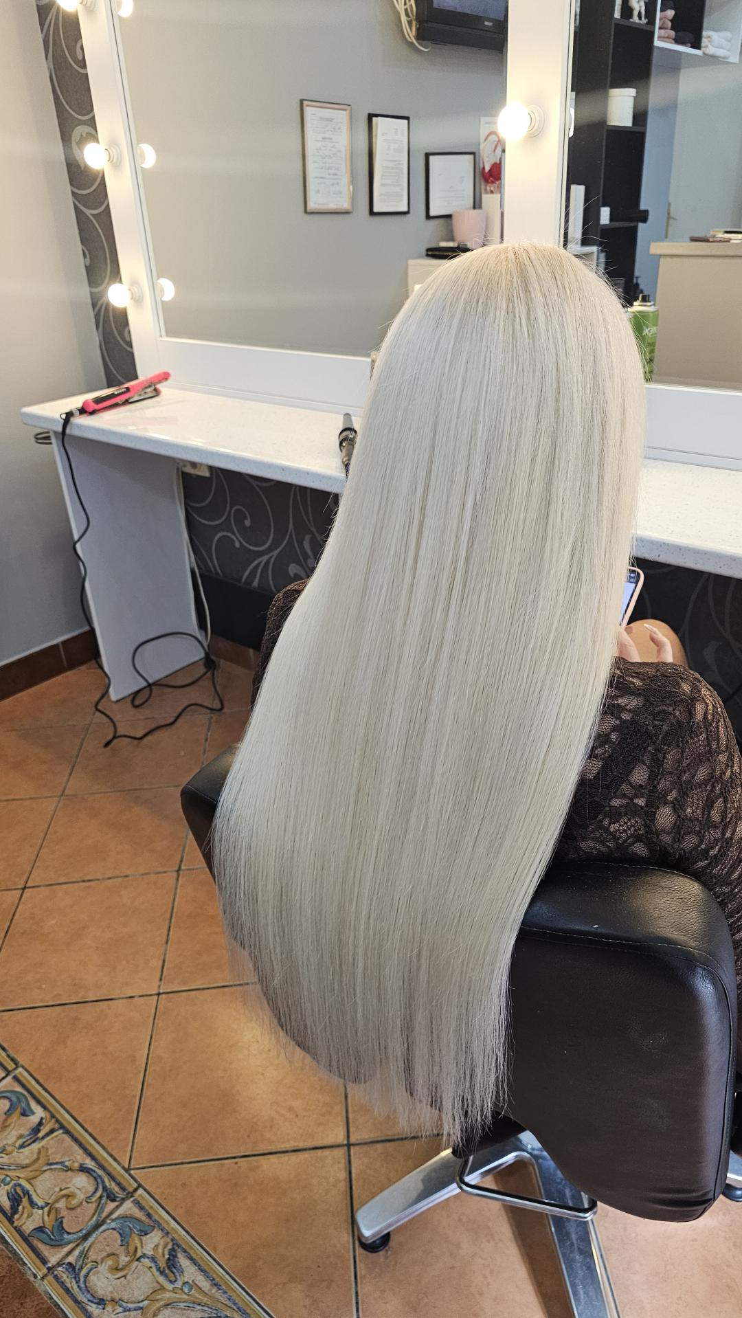 Nadogradnja kose - 60 cm - Mia bella beauty, Novi Sad Nadogradnja kose Frizerski saloni Nadogradnja kose, Novi Sad, Sajmište, Detelinara, Banatić