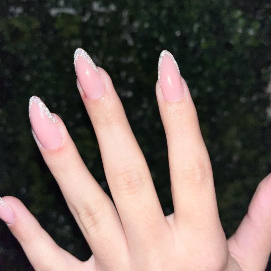 Estetic Studio 7 #beograd Izlivanje noktiju Izlivanje noktiju gelom - L dužina