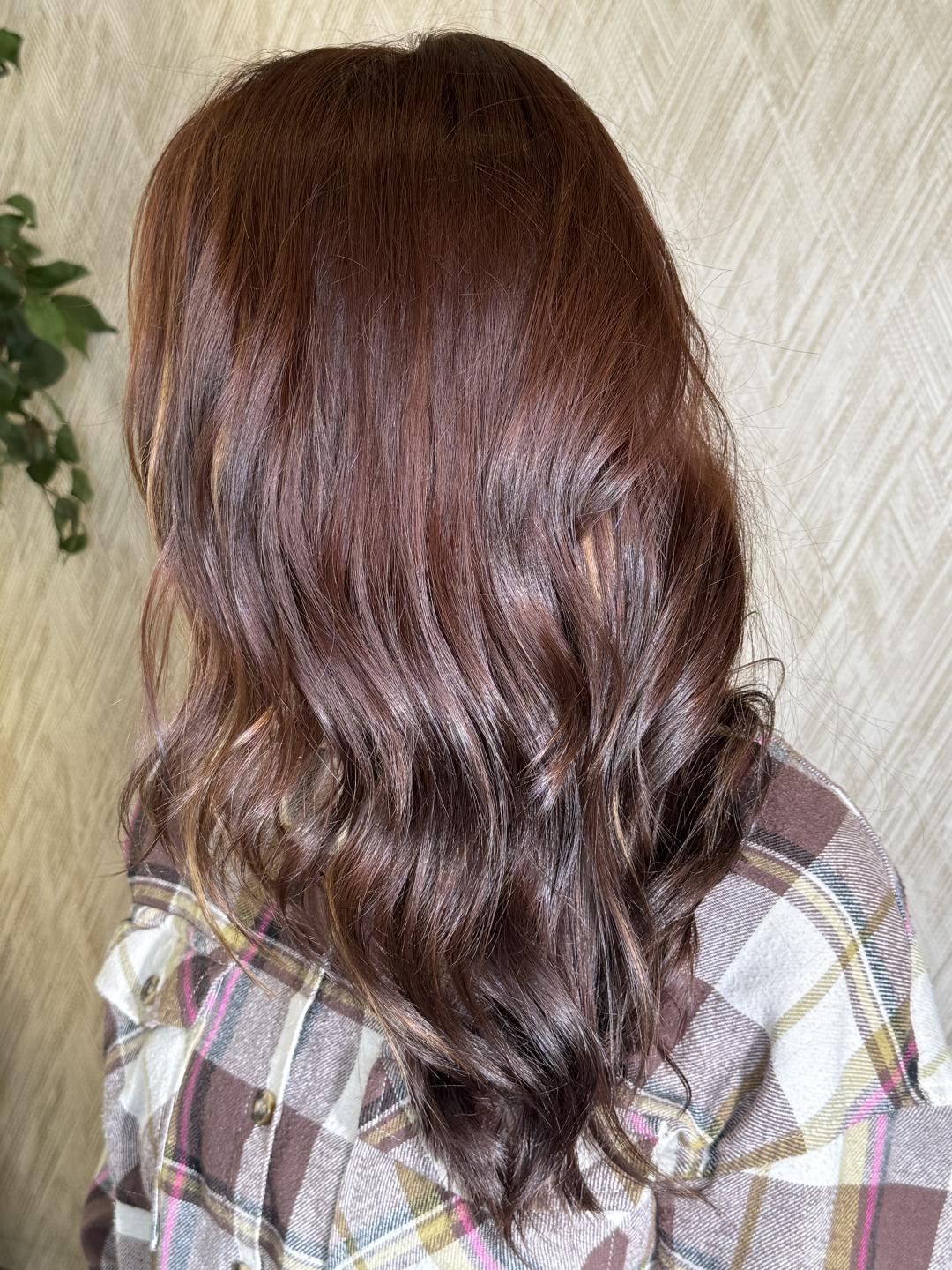 Pramenovi na foliju - duga kosa - Becca’s Beauty Lounge, Beograd Pramenovi Frizerski saloni Pramenovi, Beograd, Novi Beograd blokovi, Belville, Savski kej