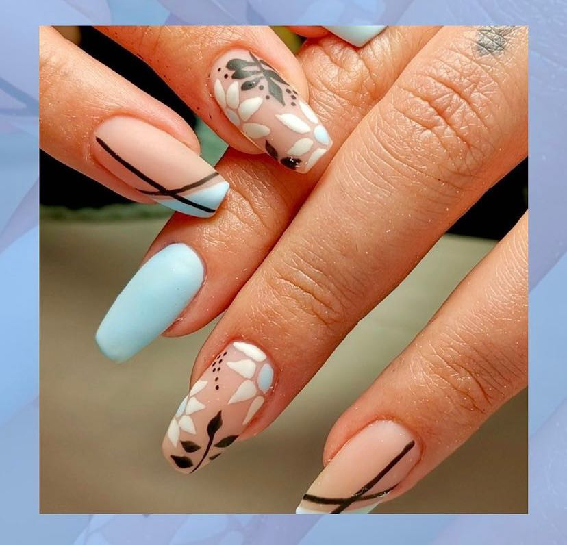 Bellagio beauty center #beograd Izlivanje noktiju Korekcija izlivanja noktiju gelom - extra dugi nokti