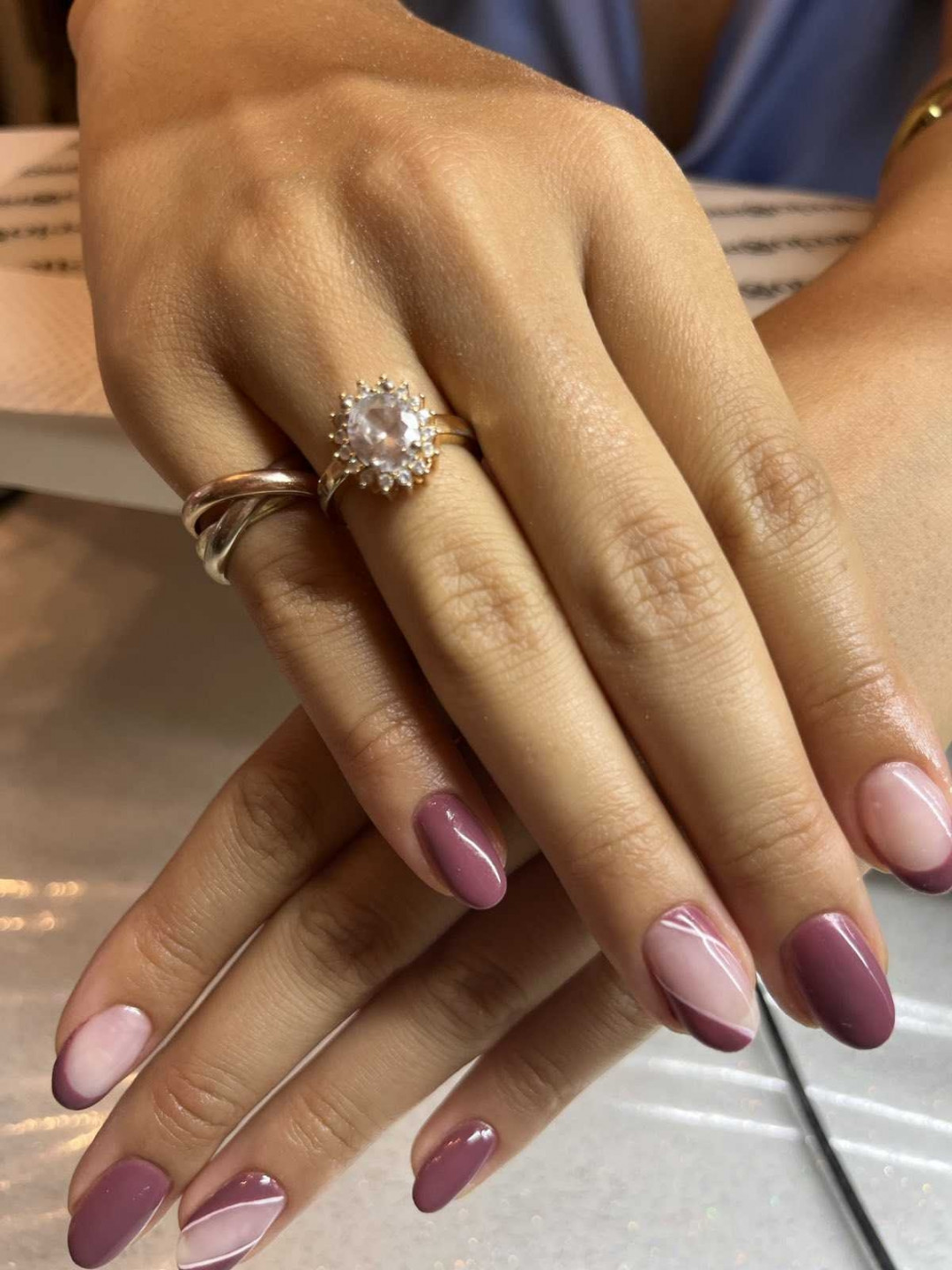 Manikir + gel lak sa raber bazom (kratki) - Right Beauty, Beograd Gel lak Nokti Gel lak, Beograd, Centar, Stari grad, Dorćol