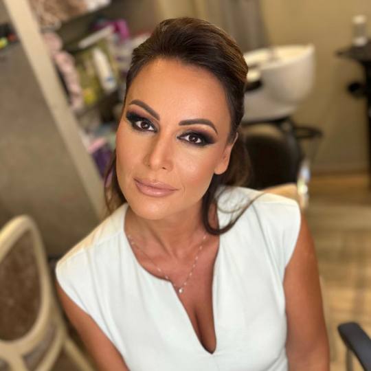 Bibi beauty centar #beograd Make-up / šminkanje Profesionalno šminkanje + veštačke trepavice pro