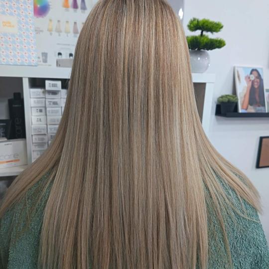 Fashion Clinique Plus usluga