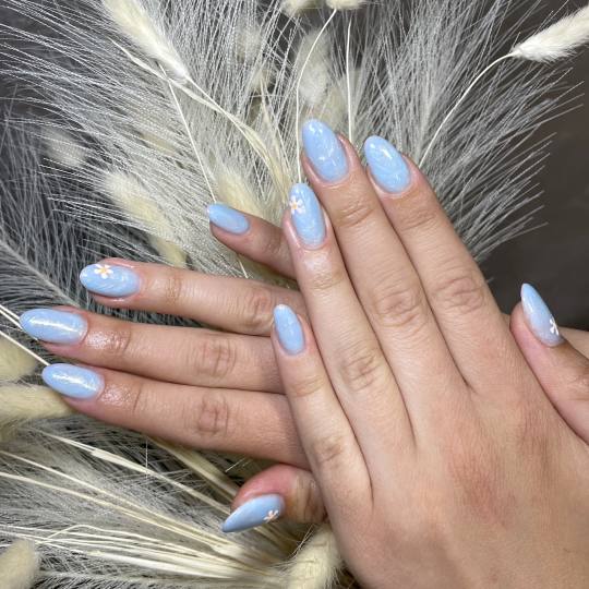 Beauty room Zvezdara #beograd Izlivanje noktiju Korekcija izlivanja noktiju gelom - M dužina