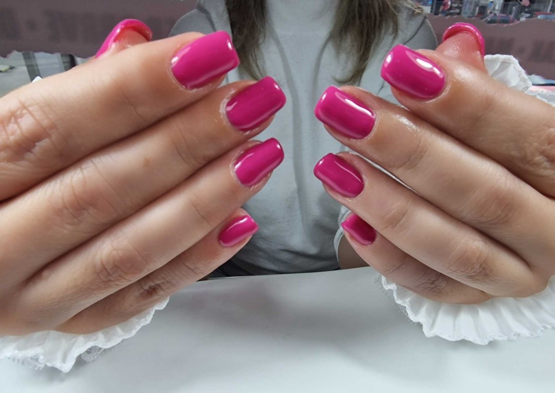 Duda Beauty Concept #beograd Manikir Ruski manikir + gel lak