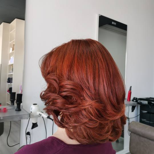 Radionica za šišanje po meri #beograd Farbanje kose Farbanje cele dužine kose Revlonissimo bojom 