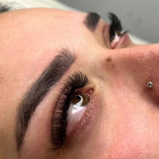 Beauty Studio S #beograd Nadogradnja trepavica Svilene trepavice - mix