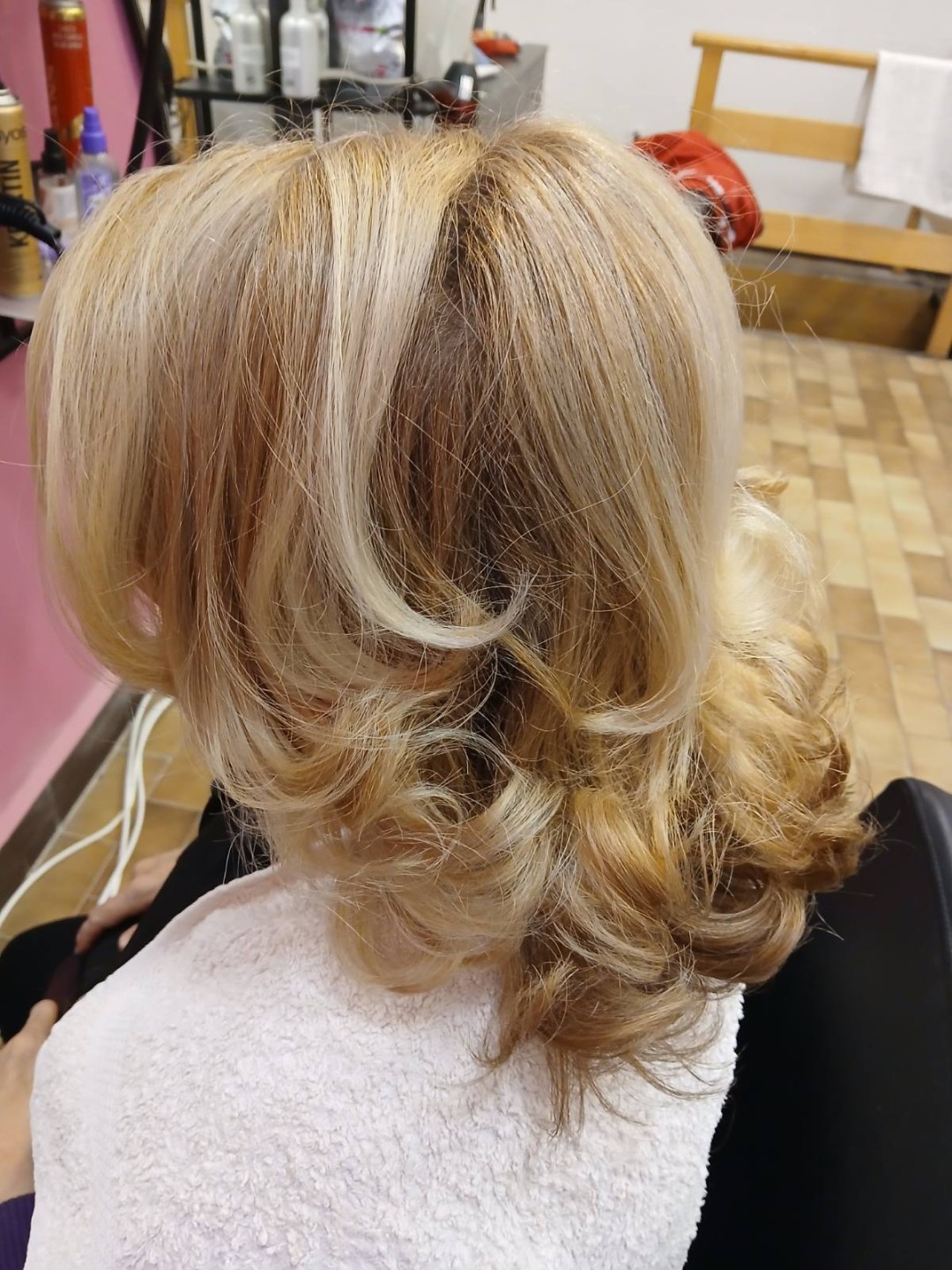 Sv. Mina, Beograd LookBook