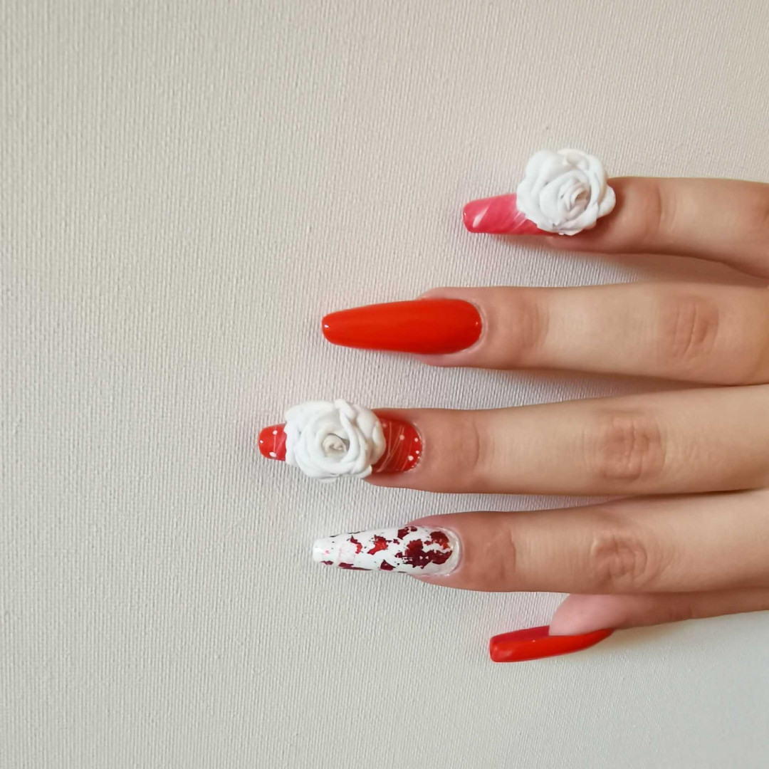 Miss Princess Make up #beograd Izlivanje noktiju Izlivanje noktiju gelom - ekstra dugi nokti