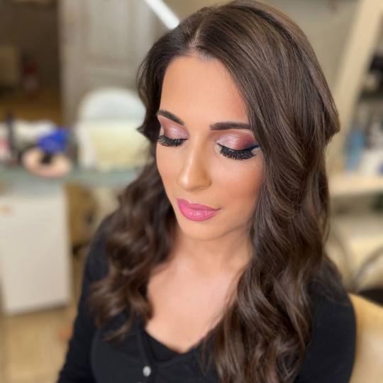 Bibi beauty centar #beograd Make-up / šminkanje Profesionalno šminkanje + veštačke trepavice + s