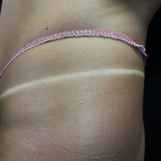 Beauty room Zvezdara #beograd Air brush potamnjivanje kože Spray tan - celo telo