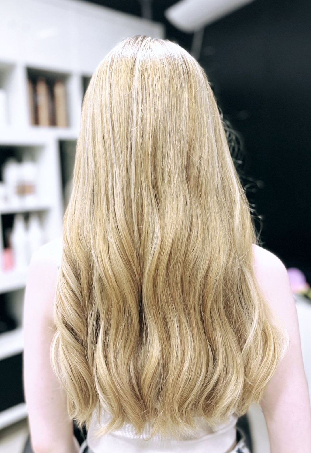 Butik Lepote #beograd Ombre, sombre, balayage Babylights / Airtouch - kosa preko polovine leđa