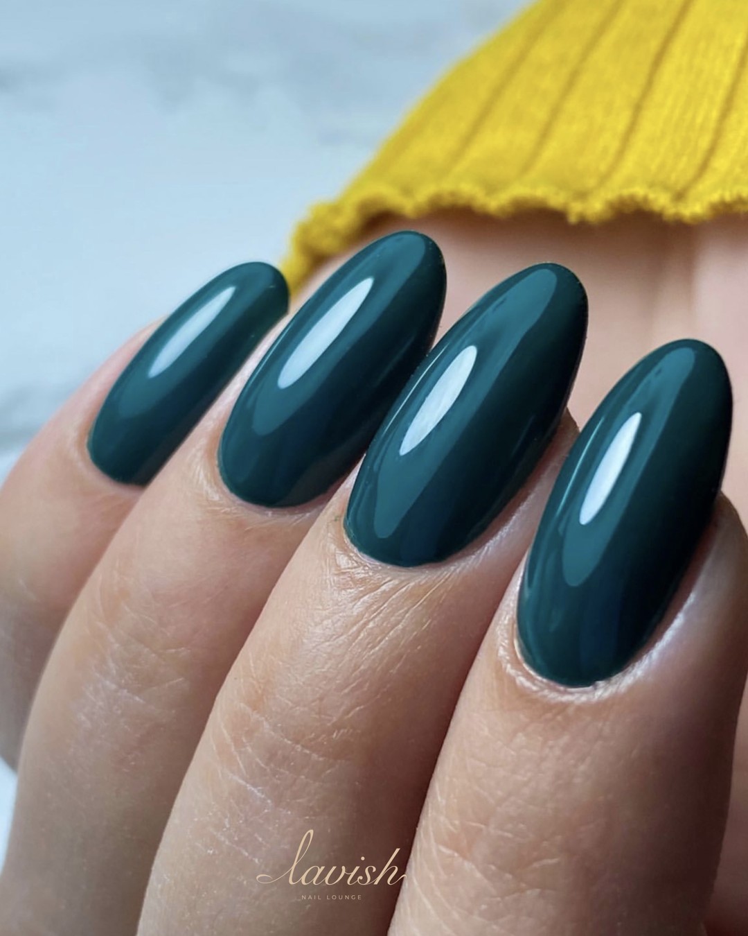 Lavish Nail and Cosmetics Lounge #beograd Manikir Manikir + gel lak