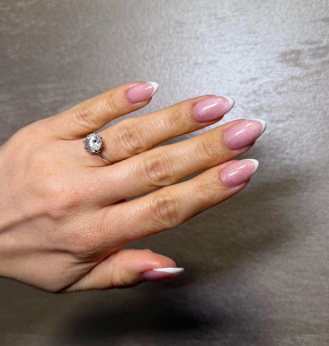 Beauty room Zvezdara #beograd Izlivanje noktiju Korekcija izlivanja noktiju gelom - M dužina