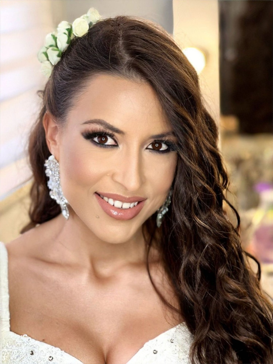 Moon Beauty Bar #beograd Make-up / šminkanje Profesionalno šminkanje + svečana frizura