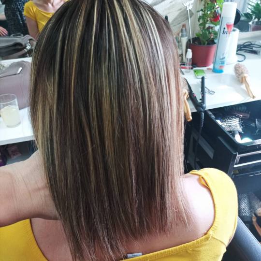 Shiny Look Gordina #nis Keratinski tretmani Keratinsko ispravljanje kose - tanka kosa srednje dužin