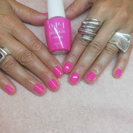 Kapriz #beograd Manikir Manikir + OPI gel lak