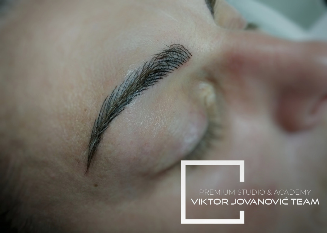 BEAUTY CENTER Viktor Jovanović, Subotica Obrve