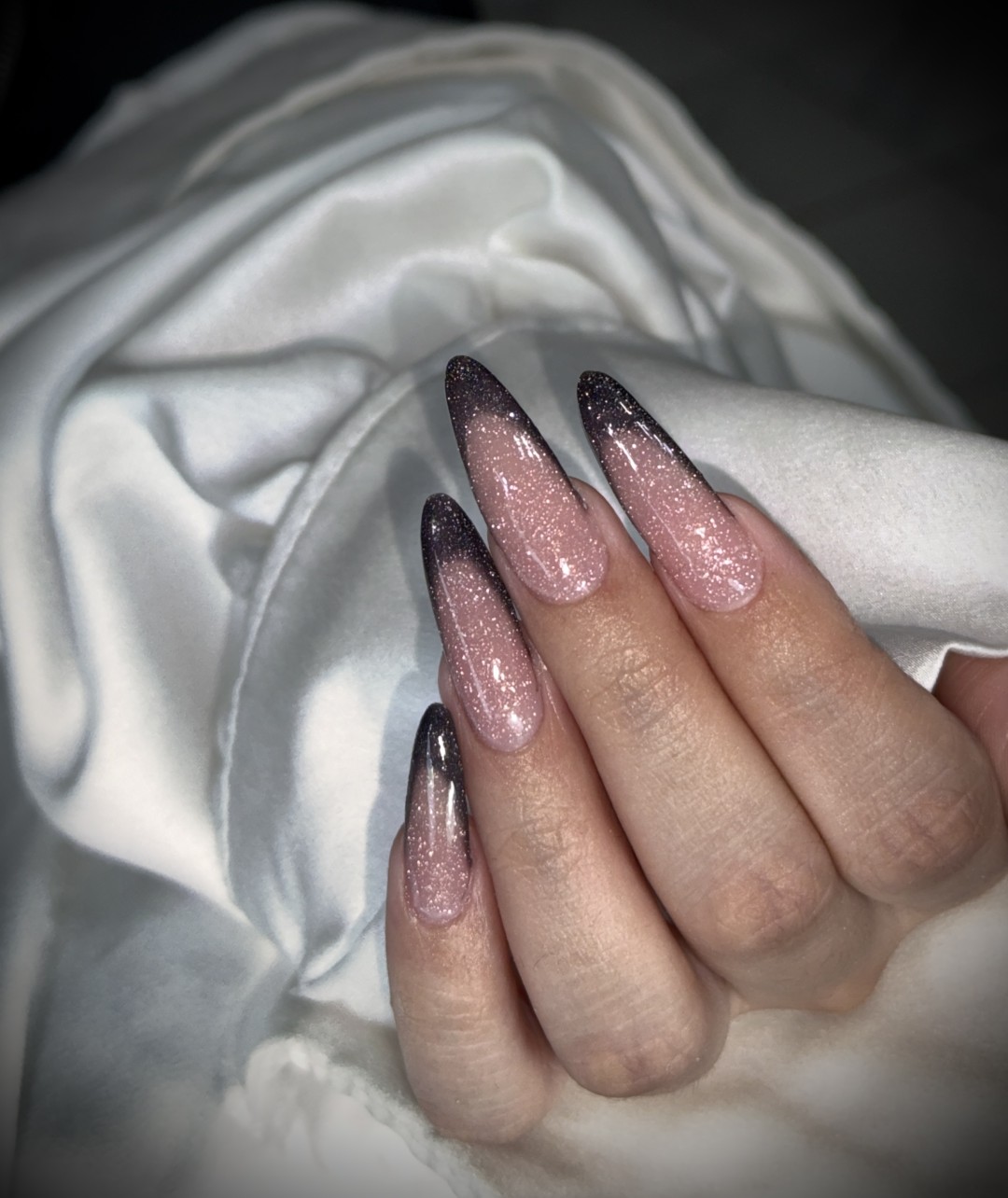 Beauty Code by Nela #novisad Izlivanje noktiju Izlivanje noktiju gelom - XL dužina