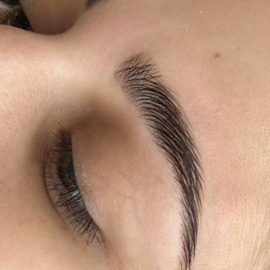 Moon Beauty Bar #beograd Make-up / šminkanje AKCIJA Brow lift + farbanje + korekcija obrva