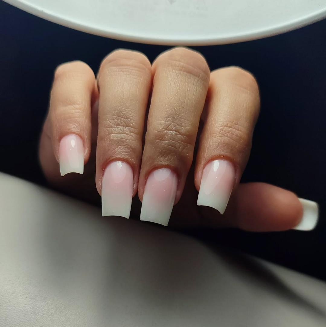 Baby boomer - svi nokti - Kala Beauty lab, Beograd Ukrašavanje noktiju Nokti Ukrašavanje noktiju, Beograd, Voždovac