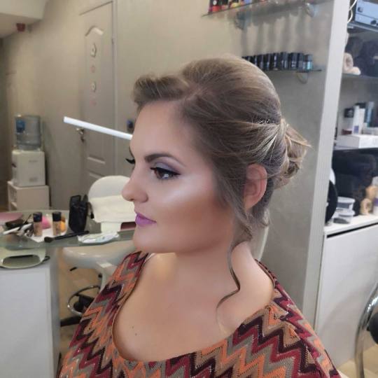 Bibi beauty centar #beograd Make-up / šminkanje Profesionalno šminkanje + veštačke trepavice pro