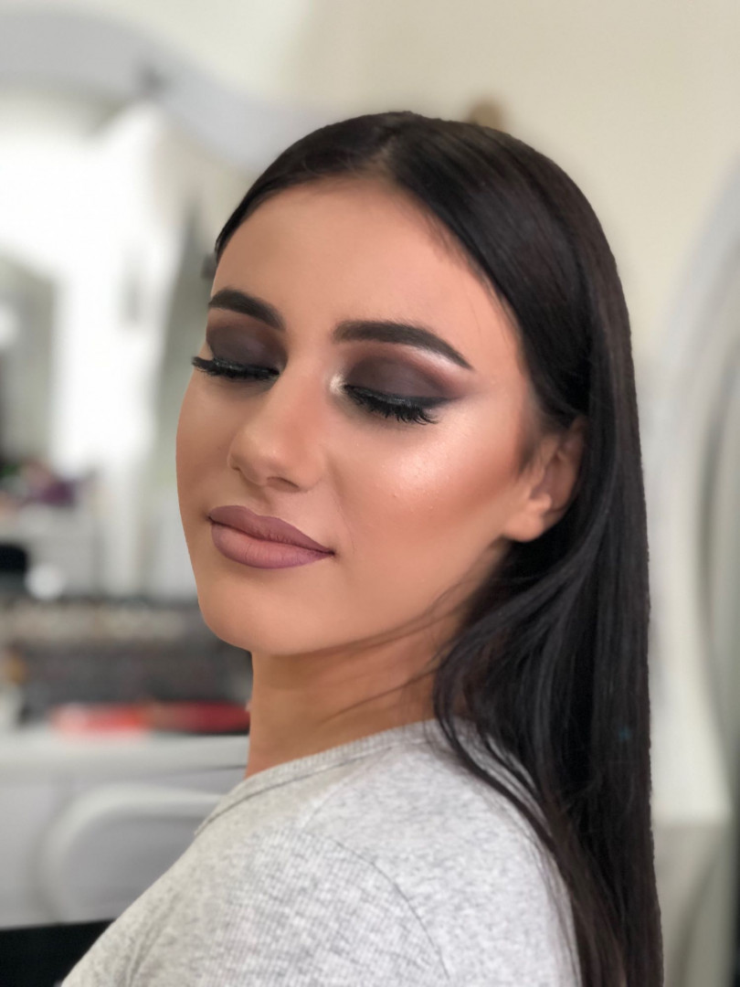 Olymp Beauty #nis Make-up / šminkanje