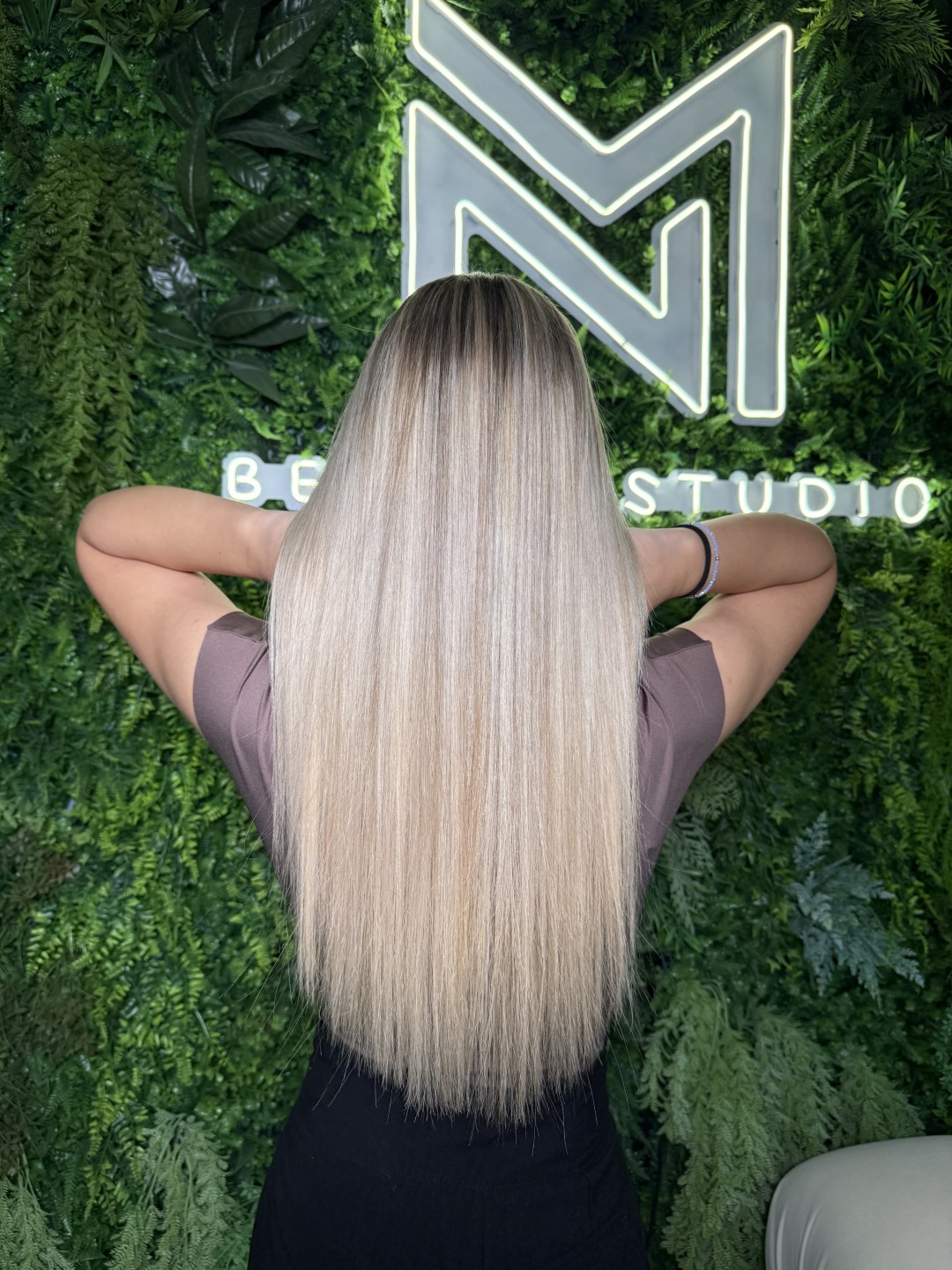 MN Beauty studio #beograd Pramenovi Pramenovi cele kosa + preliv - duga kosa