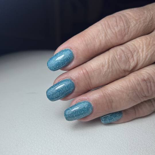 Ena beauty studio #nis Korekcija noktiju Korekcija L duzine