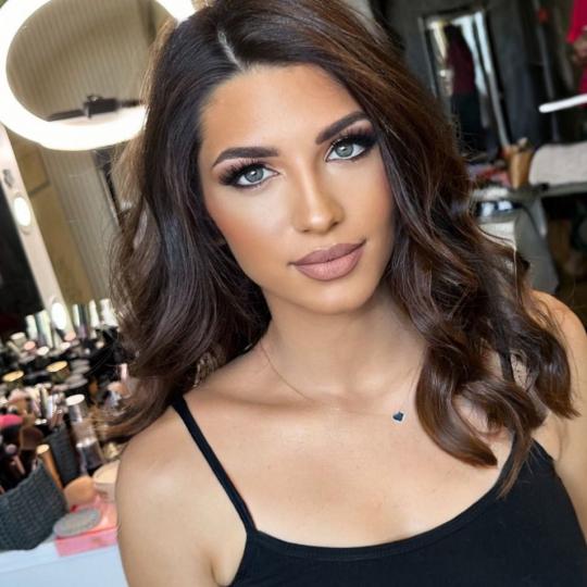 Bibi beauty centar #beograd Make-up / šminkanje Profesionalno šminkanje + veštačke trepavice + s