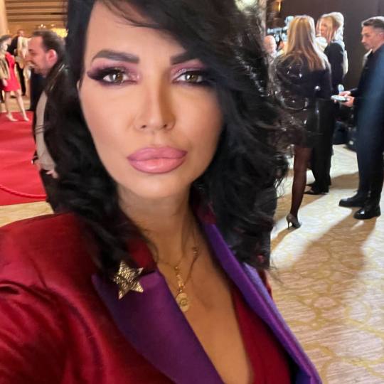 Bibi beauty centar #beograd Make-up / šminkanje Profesionalno šminkanje + veštačke trepavice pro