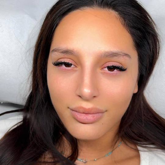 Miss Lash - Nehruova #beograd Nadogradnja trepavica Nadogradnja svilenih trepavica - mix tehnika