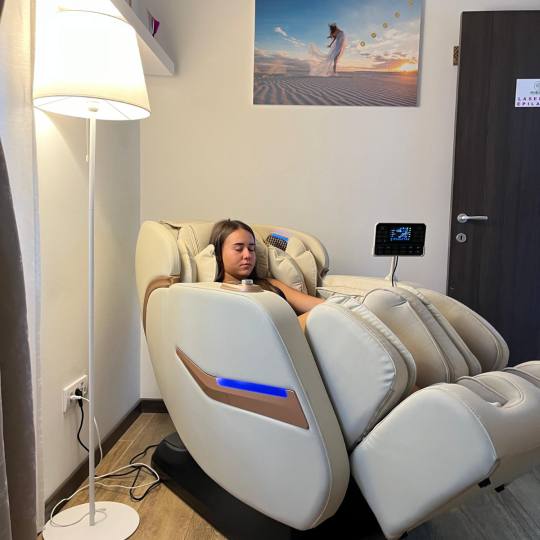 Moringa Laser Beauty House #beograd Opšta masaža Full body reset masaža AI MASAŽA- NEŠTO NOVO I