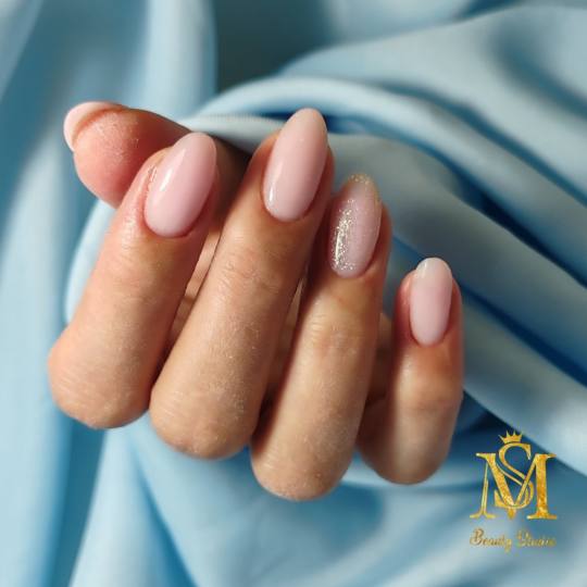 SM Beauty studio #nis Izlivanje noktiju Korekcija izlivanja noktiju gelom / dual tipse - S dužina