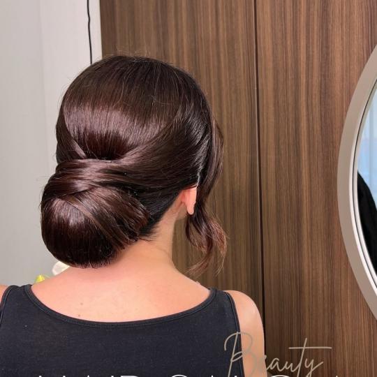 Vision Beauty #nis Svečane i frizure za svadbu Svečana frizura - složena