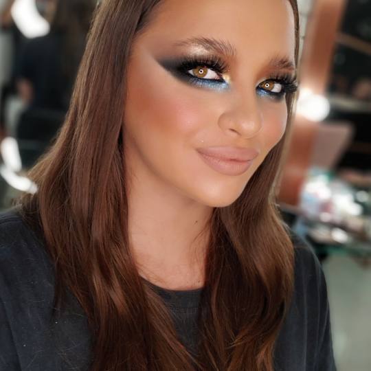 Gloss studio #nis Make-up / šminkanje Profesionalno šminkanje + veštačke trepavice