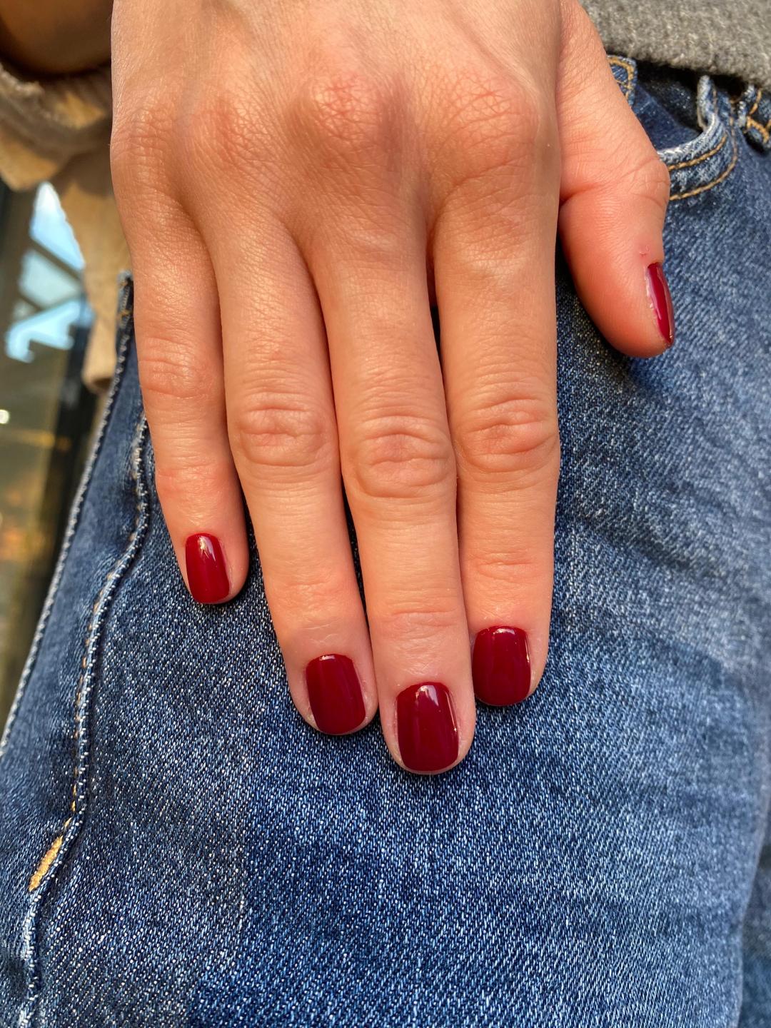 Manikir + gel lak - Glo, Beograd Gel lak Nokti Gel lak, Beograd, Novi Beograd blokovi, Belville, Savski kej