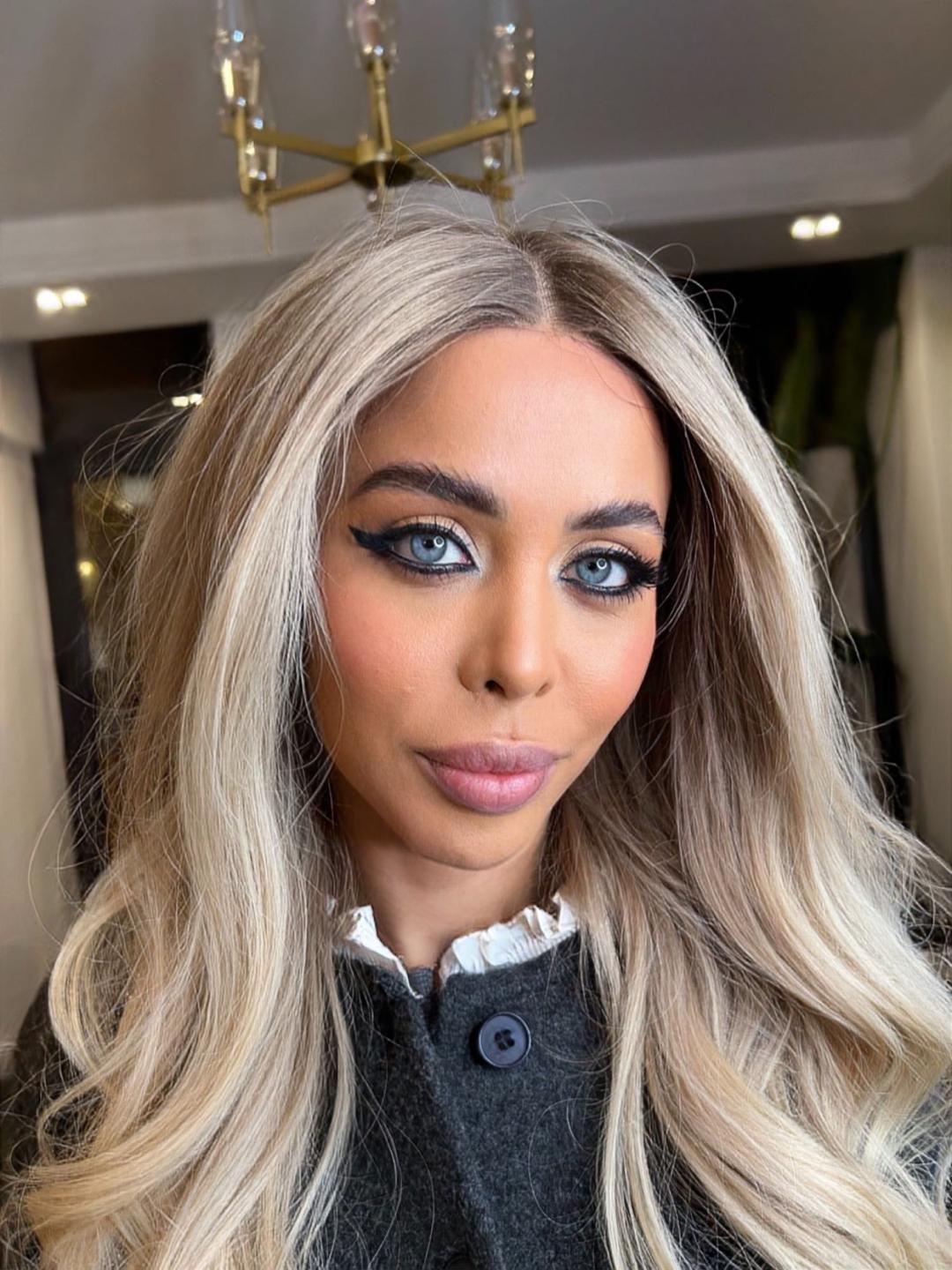 Esthetique Privé #beograd Make-up / šminkanje Profesionalno šminkanje + veštačke trepavice - večernja šminka