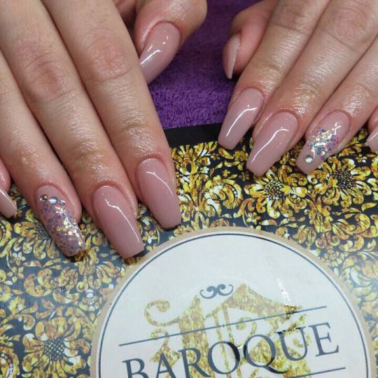 Baroque #beograd Nadogradnja noktiju Nadogradnja noktiju tipsama - srednji nokti Nokti