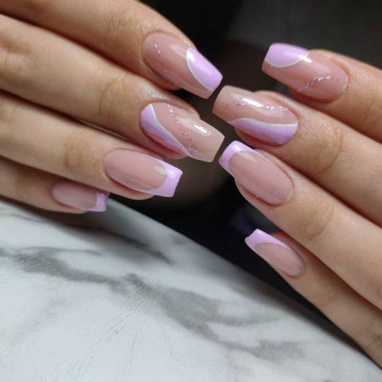 Ashanti Beauty Salon & Academy #beograd Ojačavanje noktiju Ojačavanje prirodnih noktiju gelom - bo